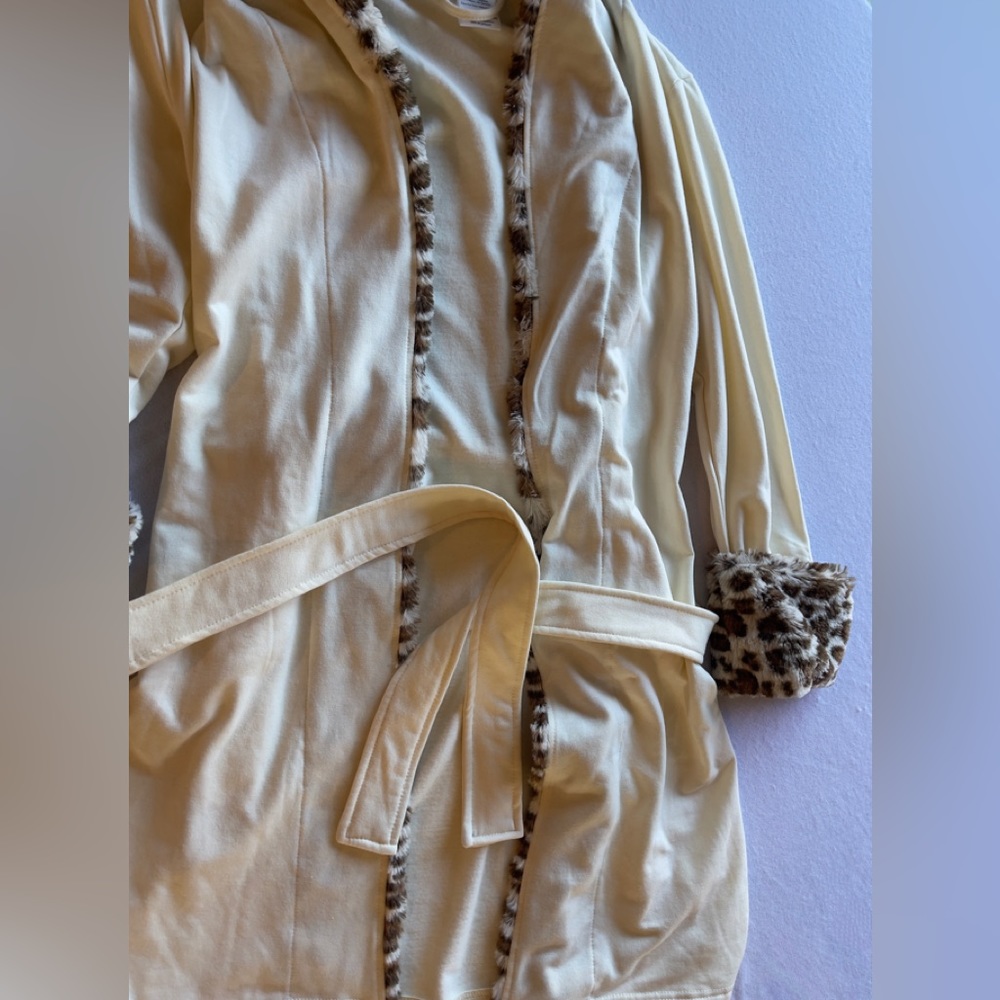 Serra Robe - Picture 4 of 11